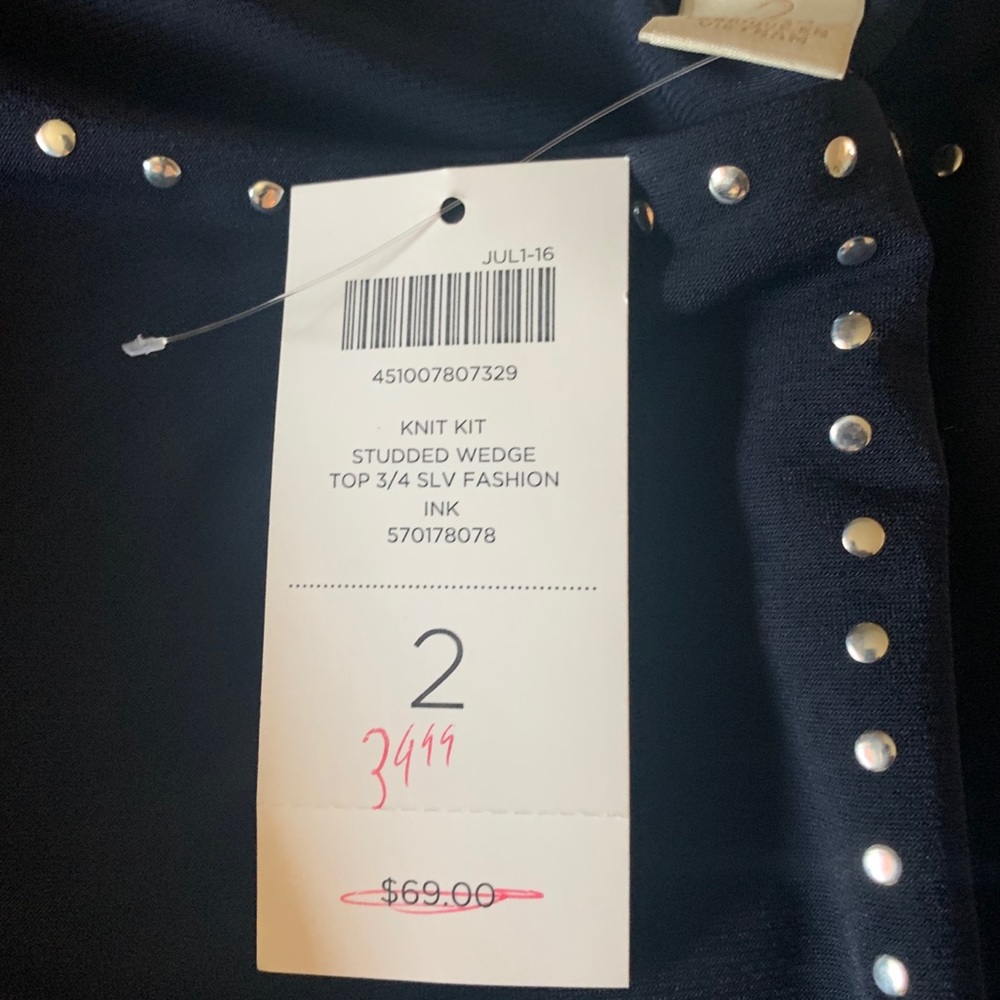Blouse - Picture 2 of 4